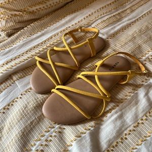 Torrid Size 8 1/2 Mustard Yellow Sandals NWOT
